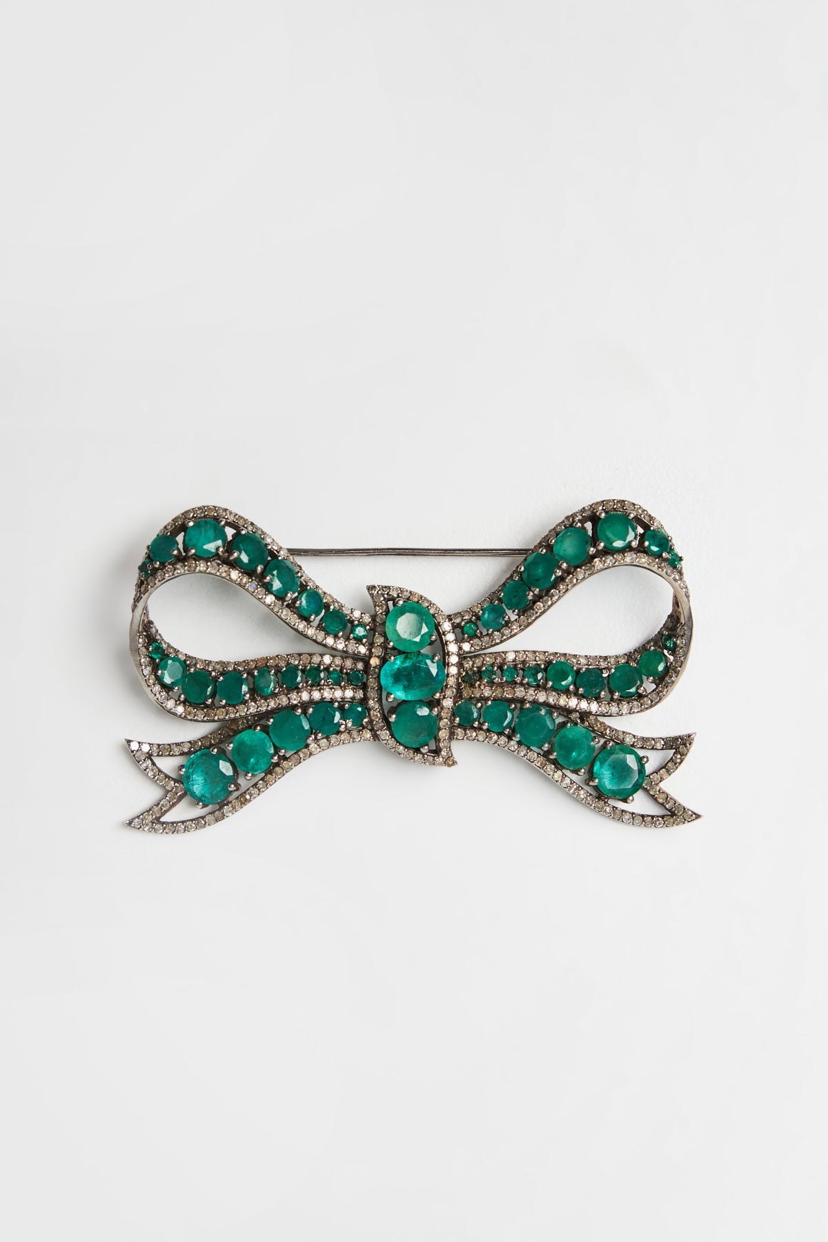 Brooches & Pins