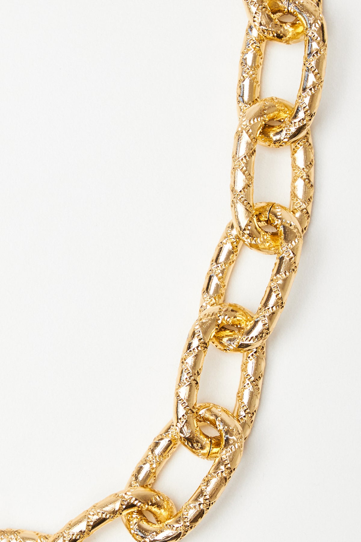 Bold Textured Chain Necklace