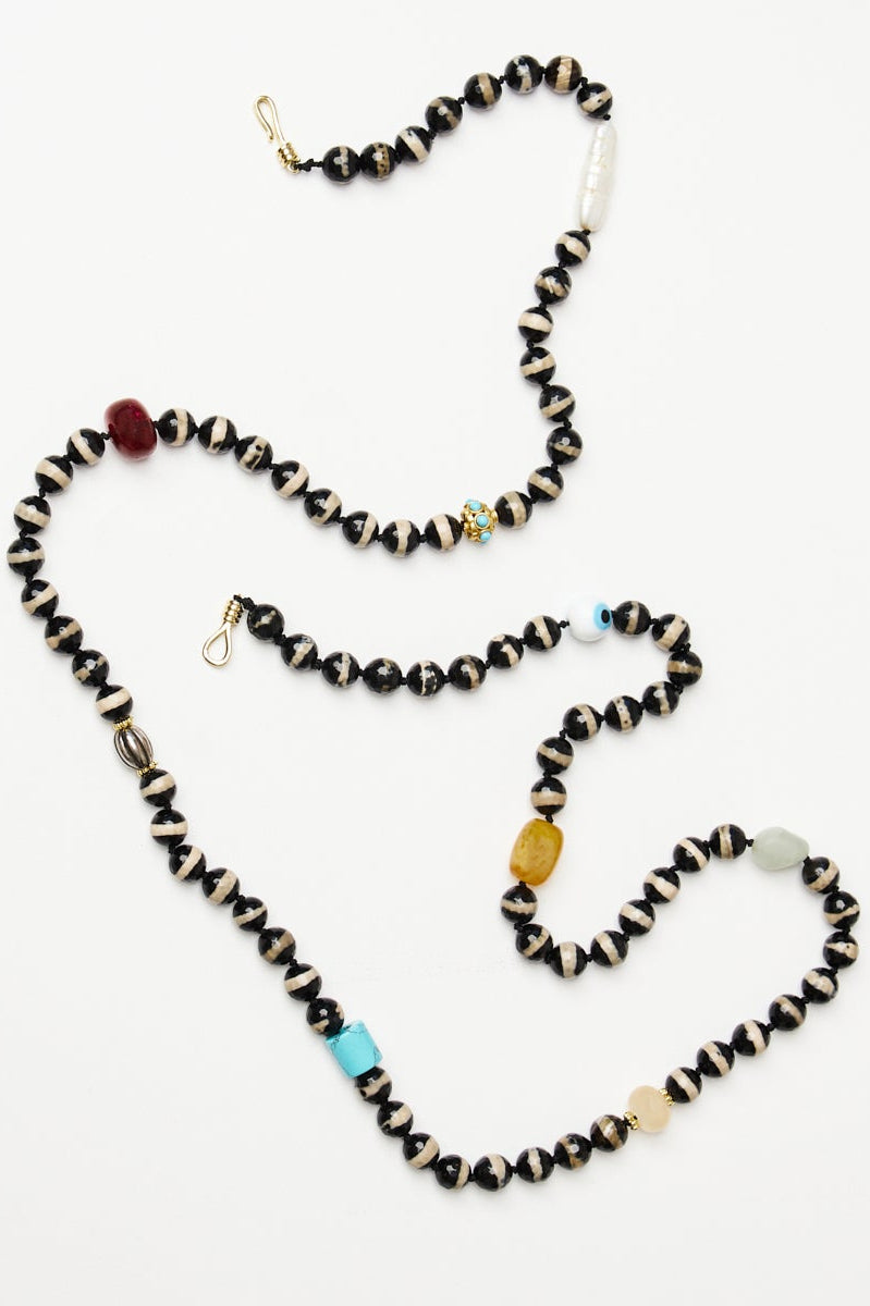 Agate Bead Necklace with Mixed Accents