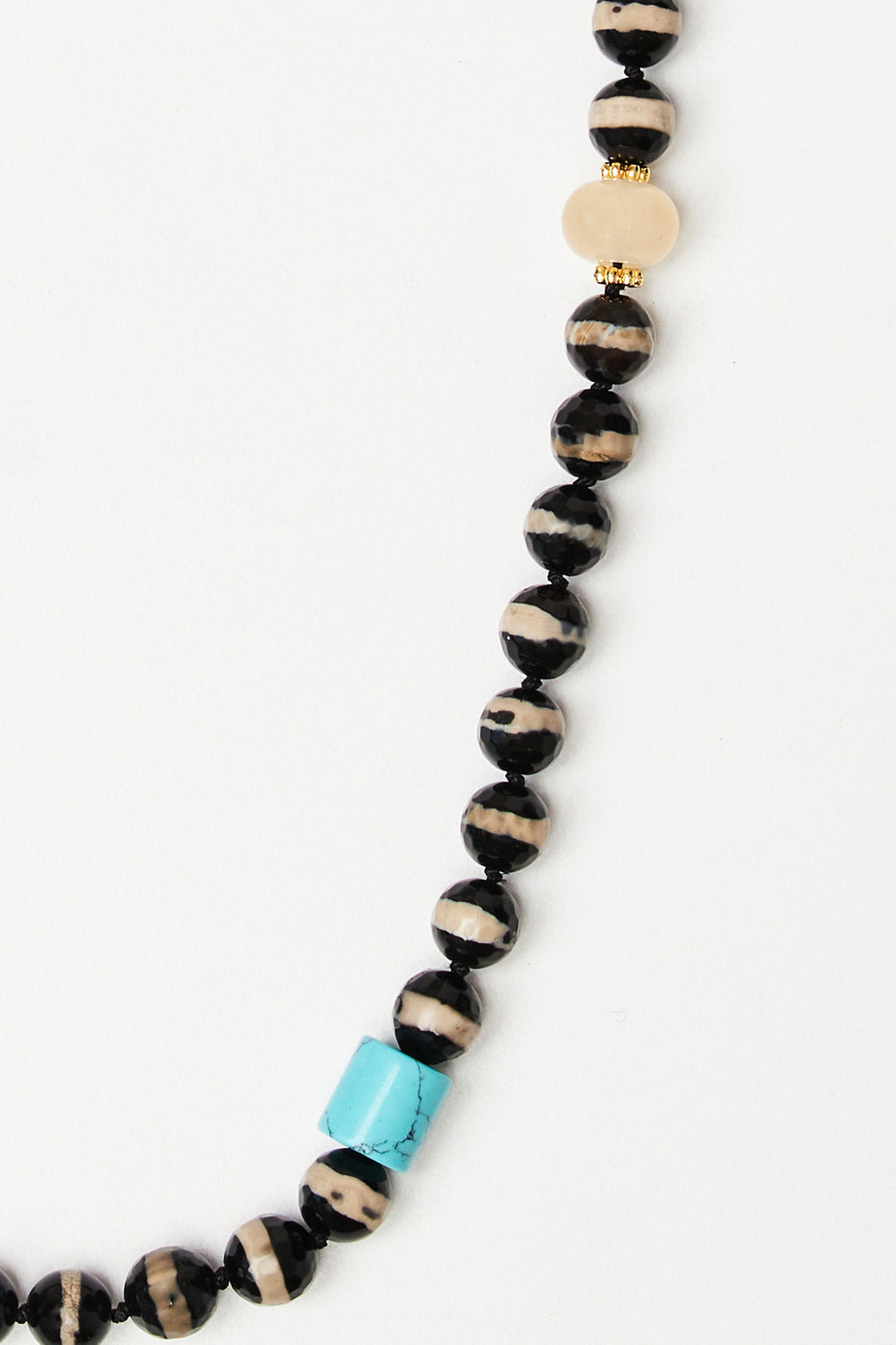 Agate Bead Necklace with Mixed Accents