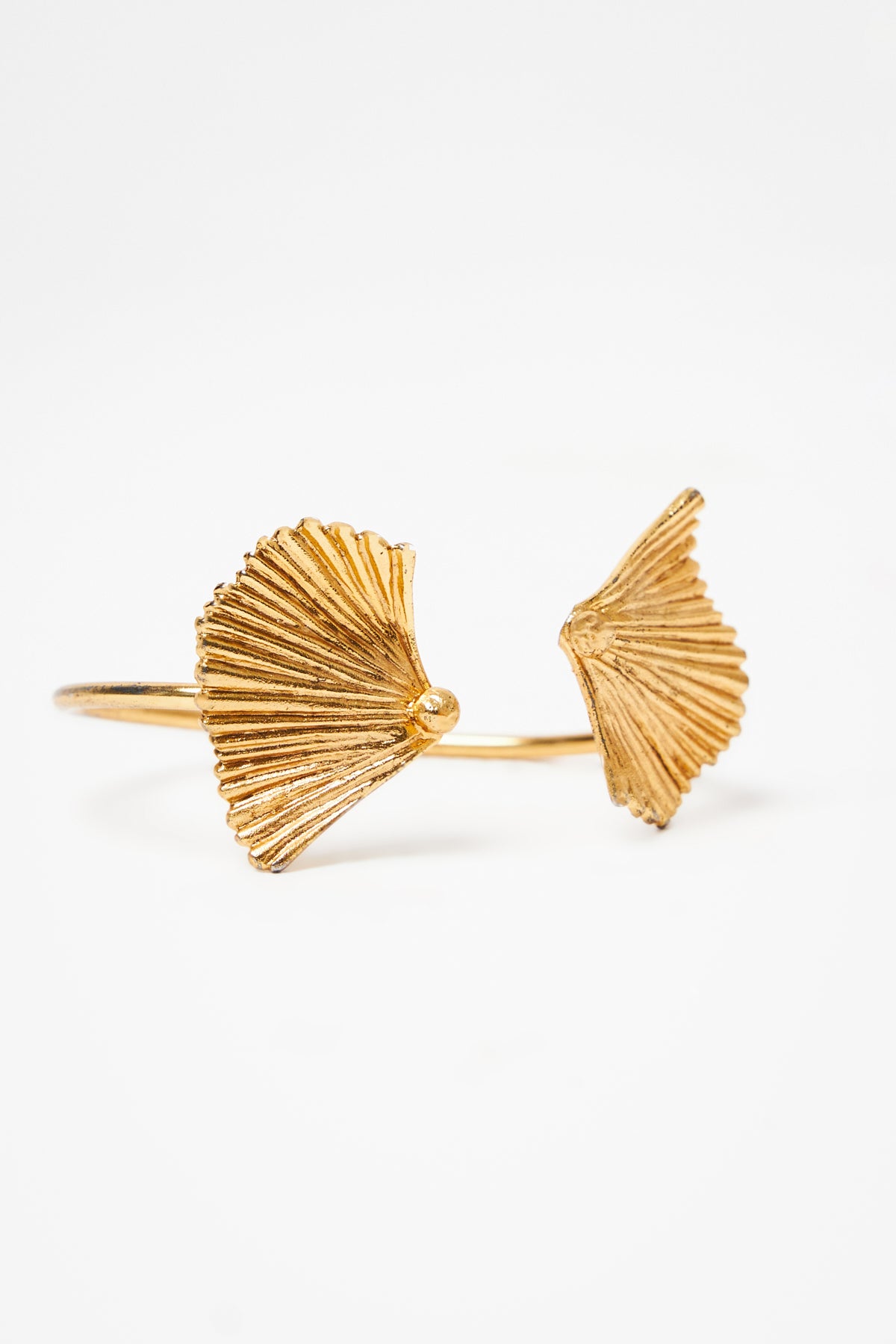 Ginkgo Fan Gold Bracelet
