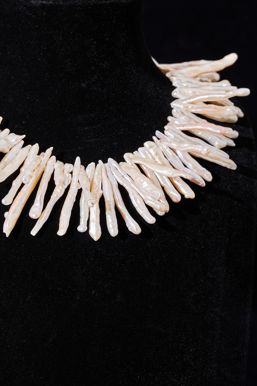 Pearl Collar Necklace