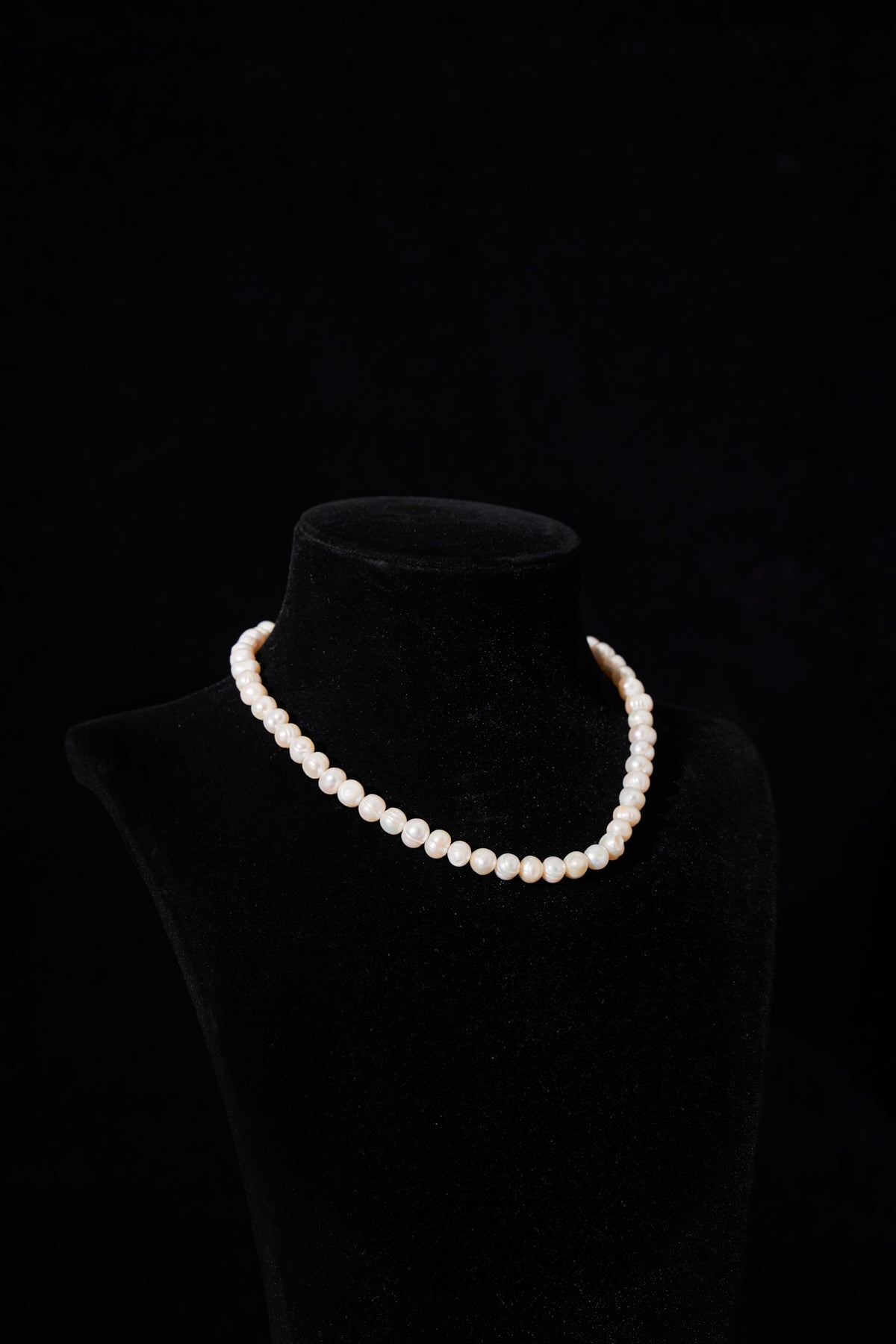Classic Pearl Necklace