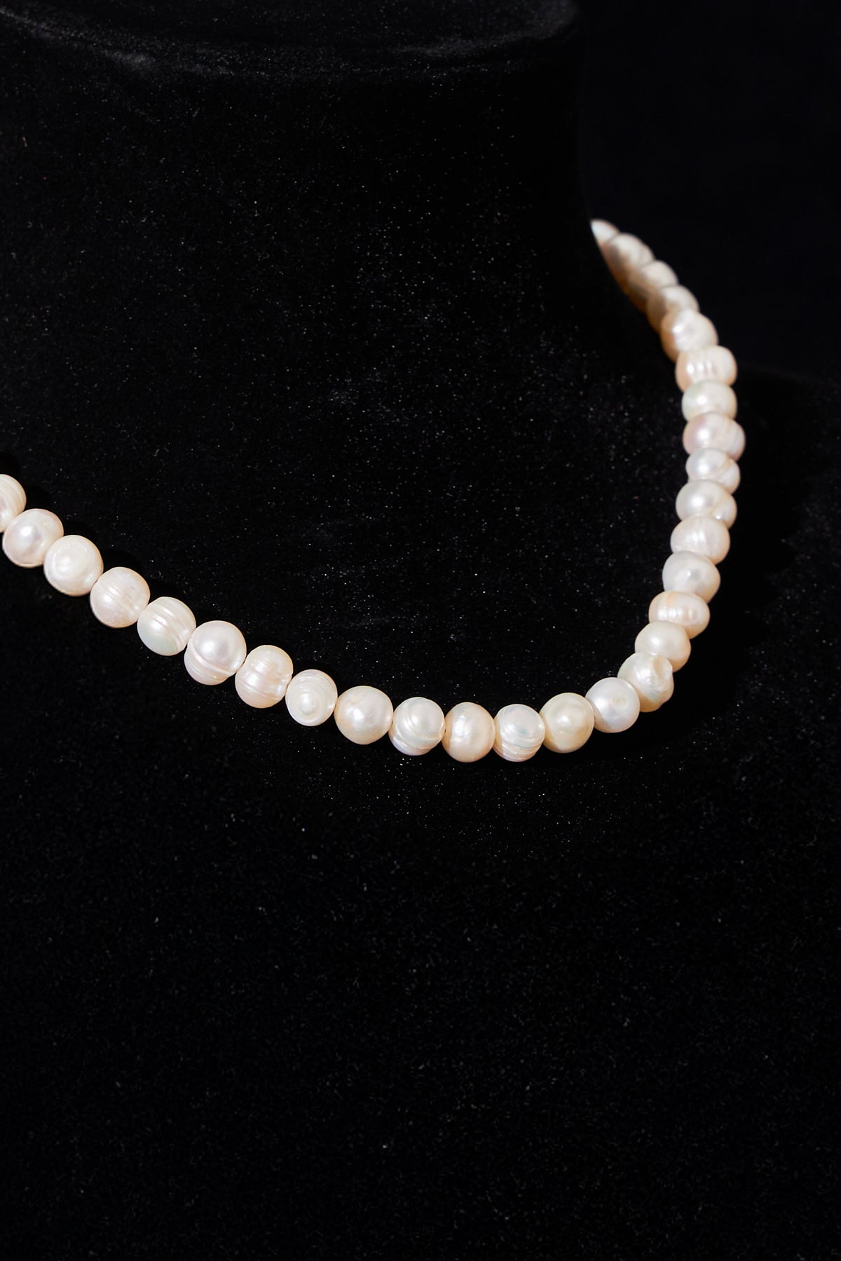 Classic Pearl Necklace