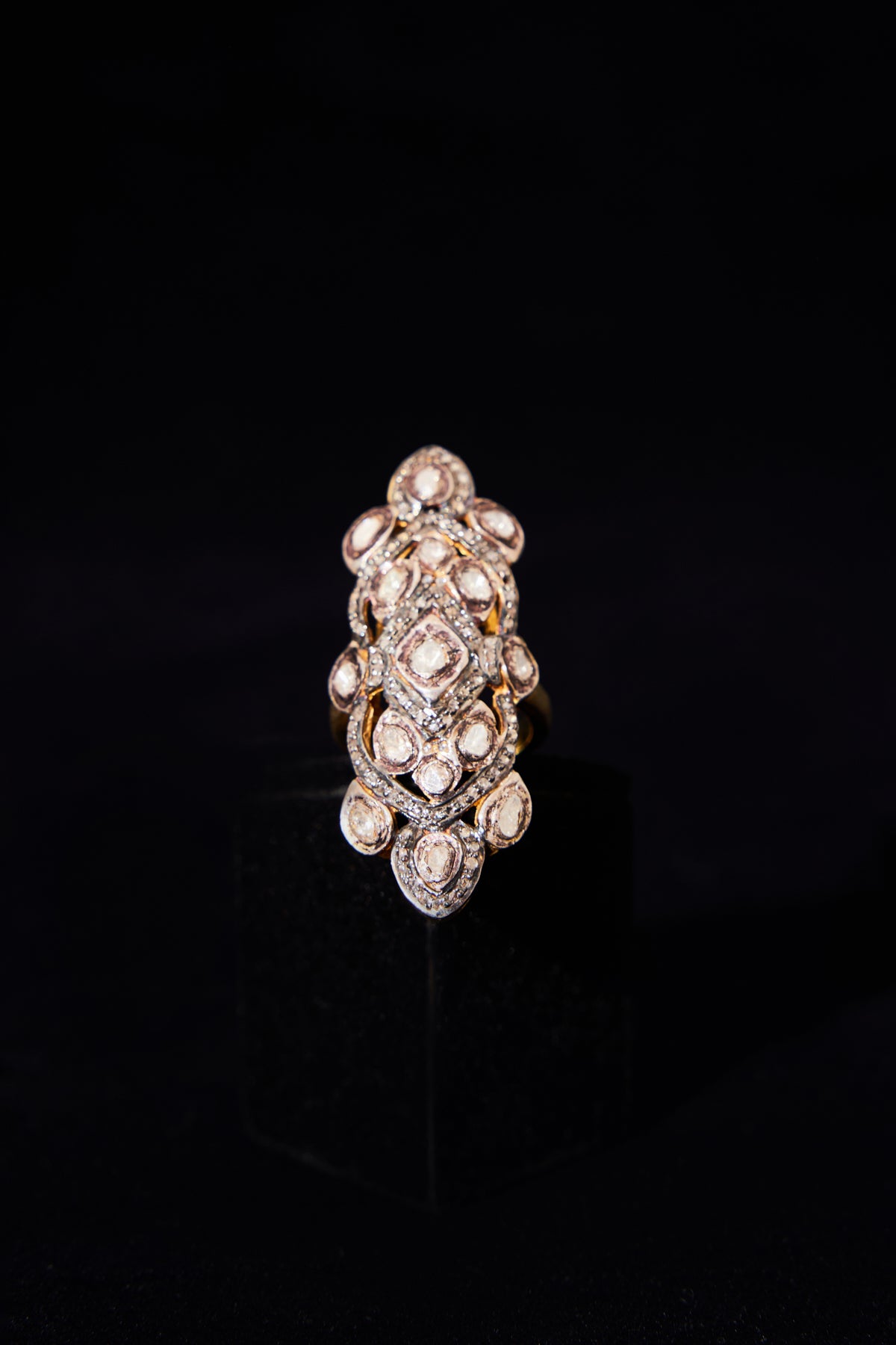 Rose-Cut Diamond Pavé Elongated Ring
