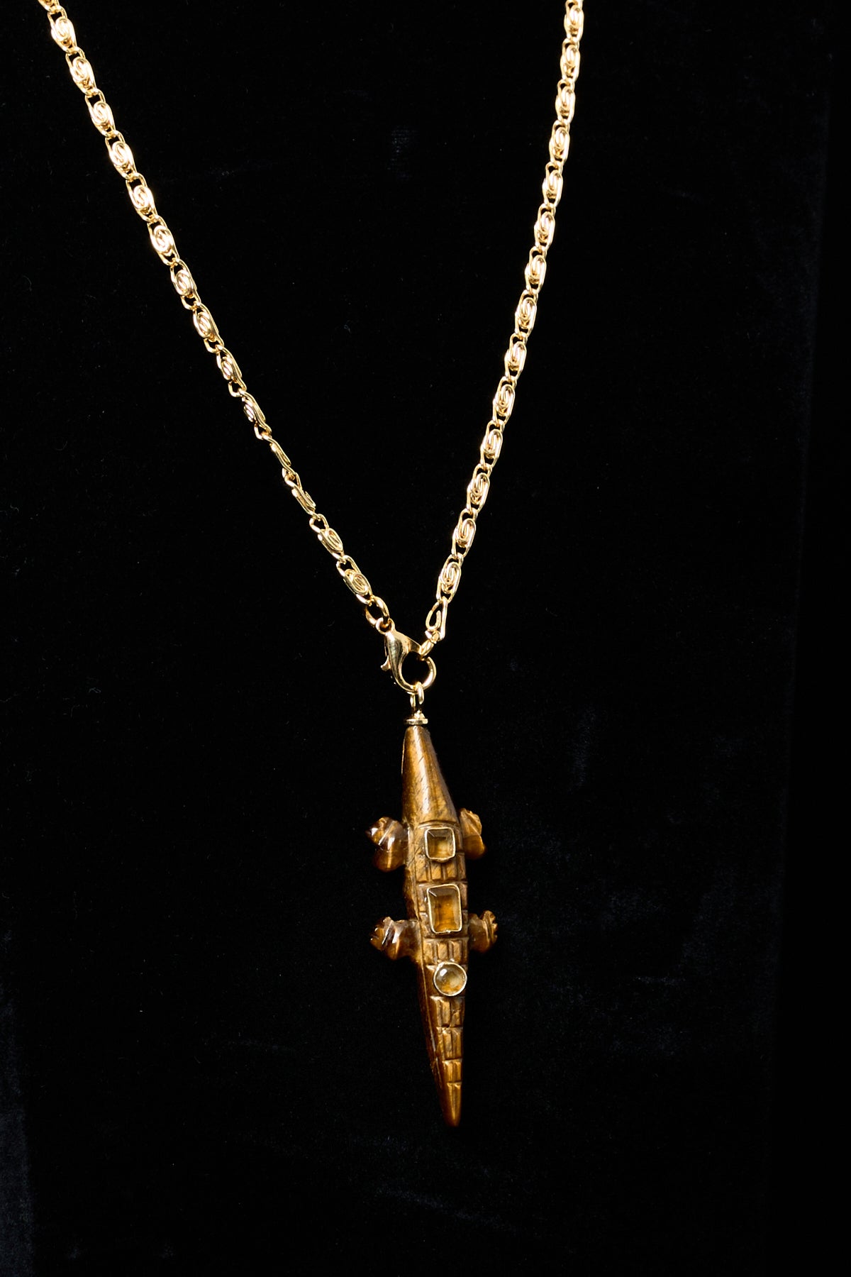 Tiger Eye Crocodile Pendant Necklace