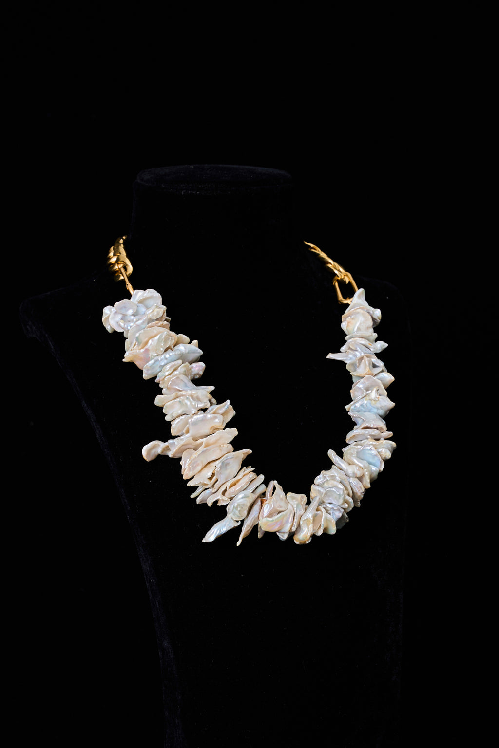 Baroque Pearl Coin Necklace