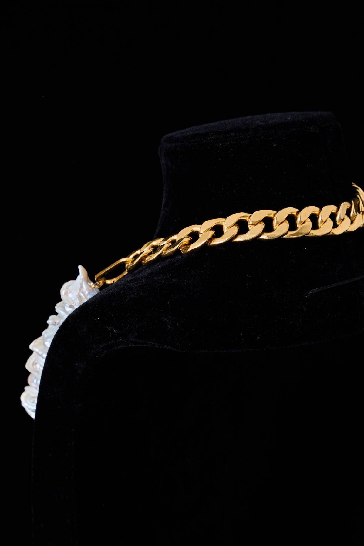 Baroque Pearl Coin Necklace