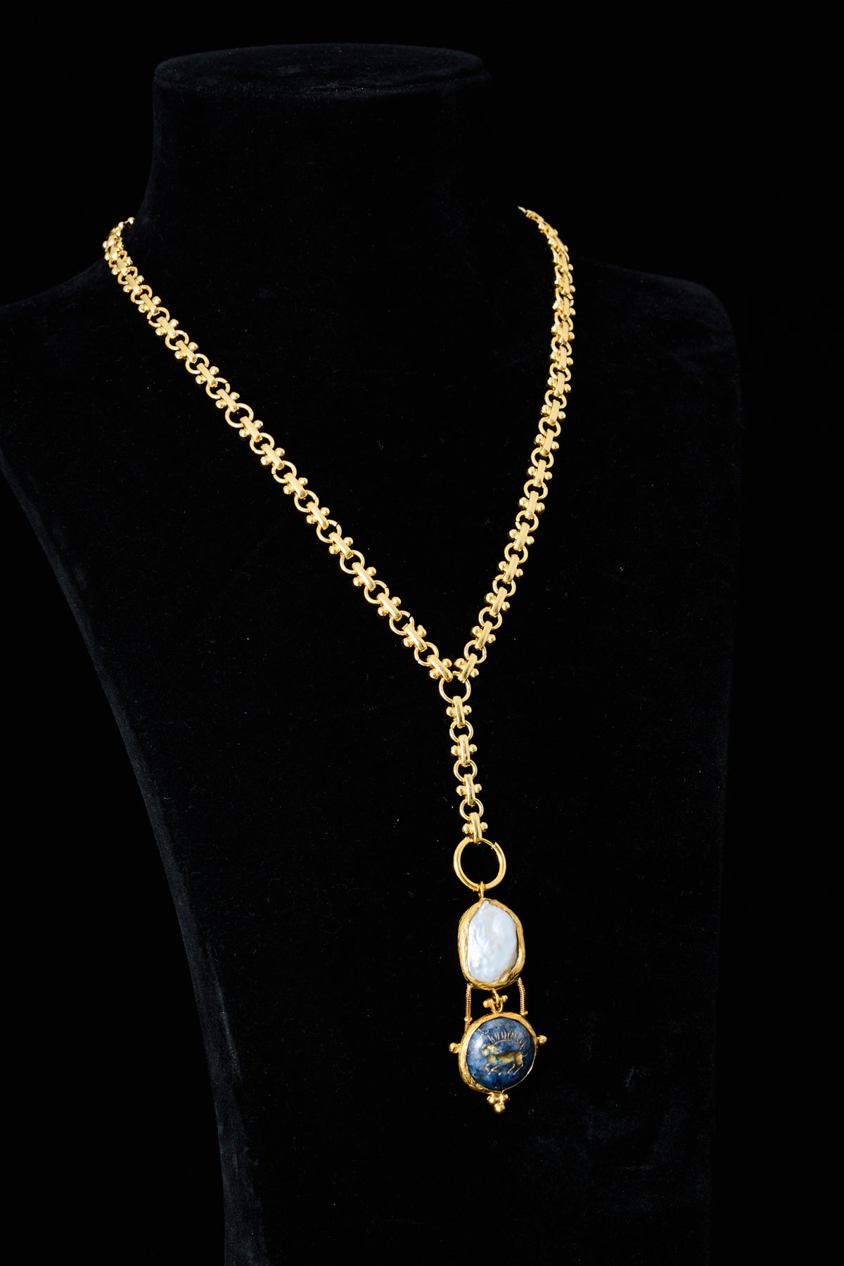 Pearl & Lapis Lazuli Pendant Necklace