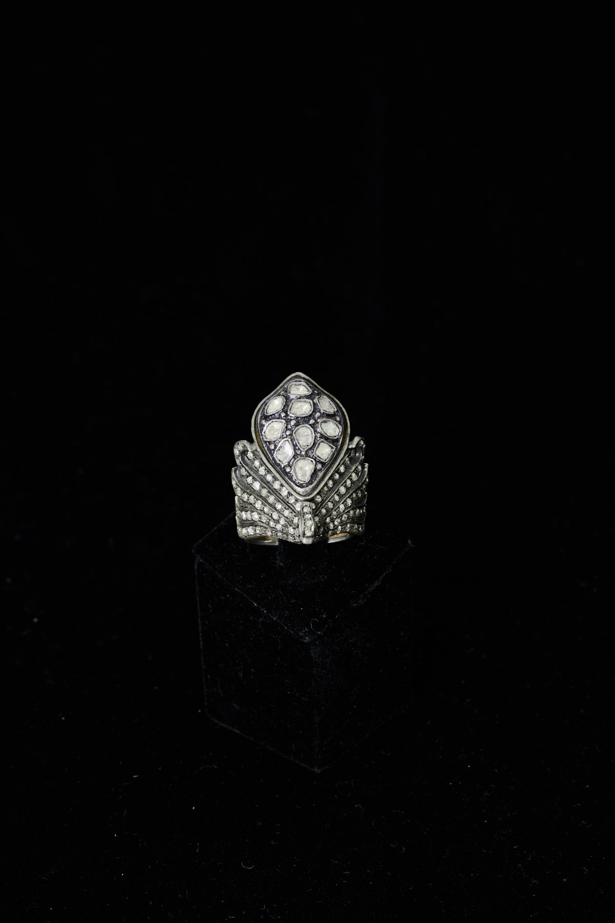 Rose-cut & Polki Diamond Pavé Peacock Ring