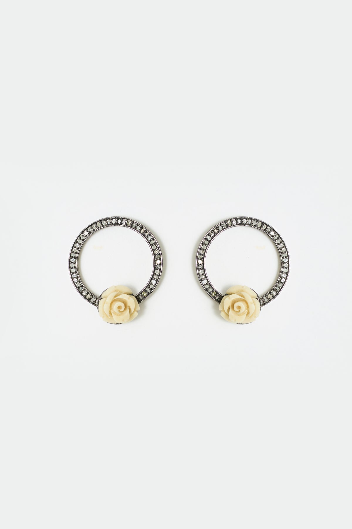Diamond Pavé Circle Flower Earrings