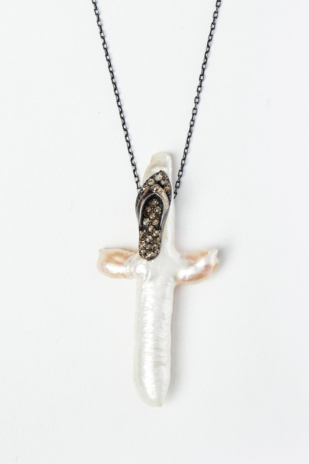 Diamond & Pearl Flip Flop Pendant Necklace