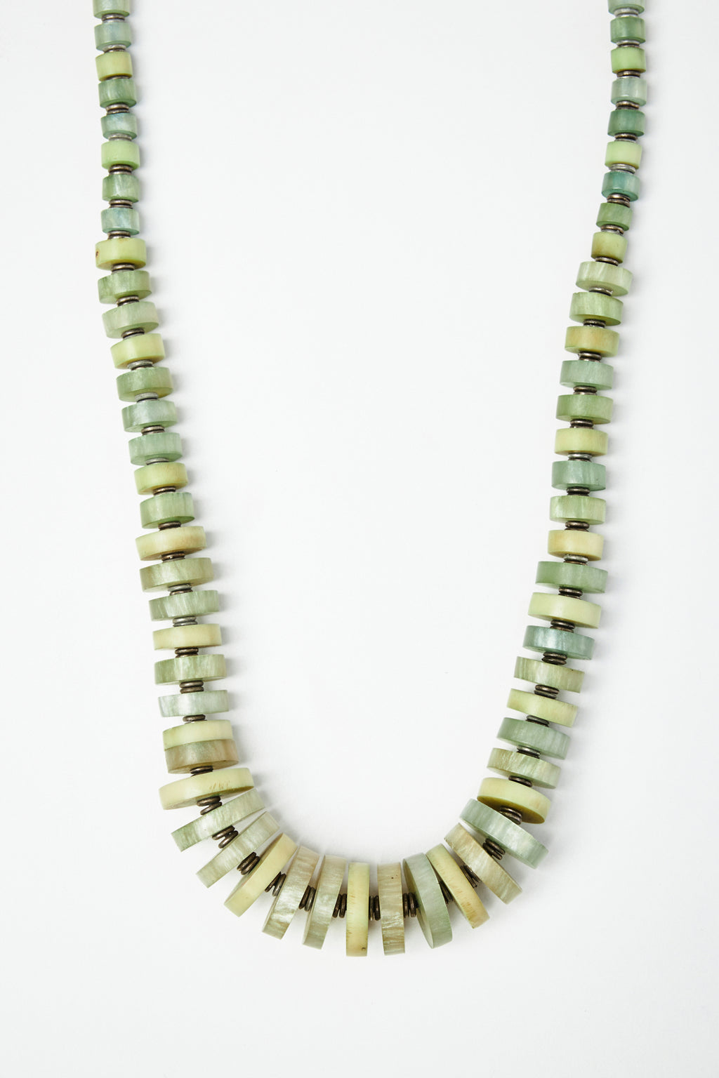 Green Mother of PearlDisc Bead Necklace