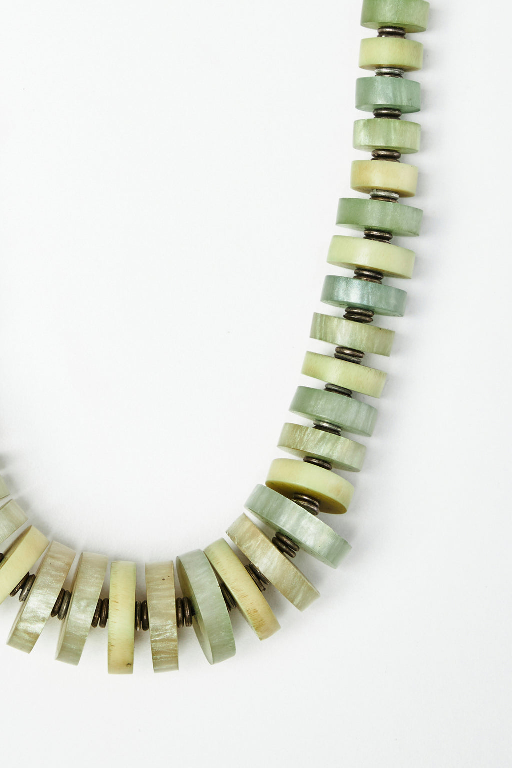 Green Mother of PearlDisc Bead Necklace