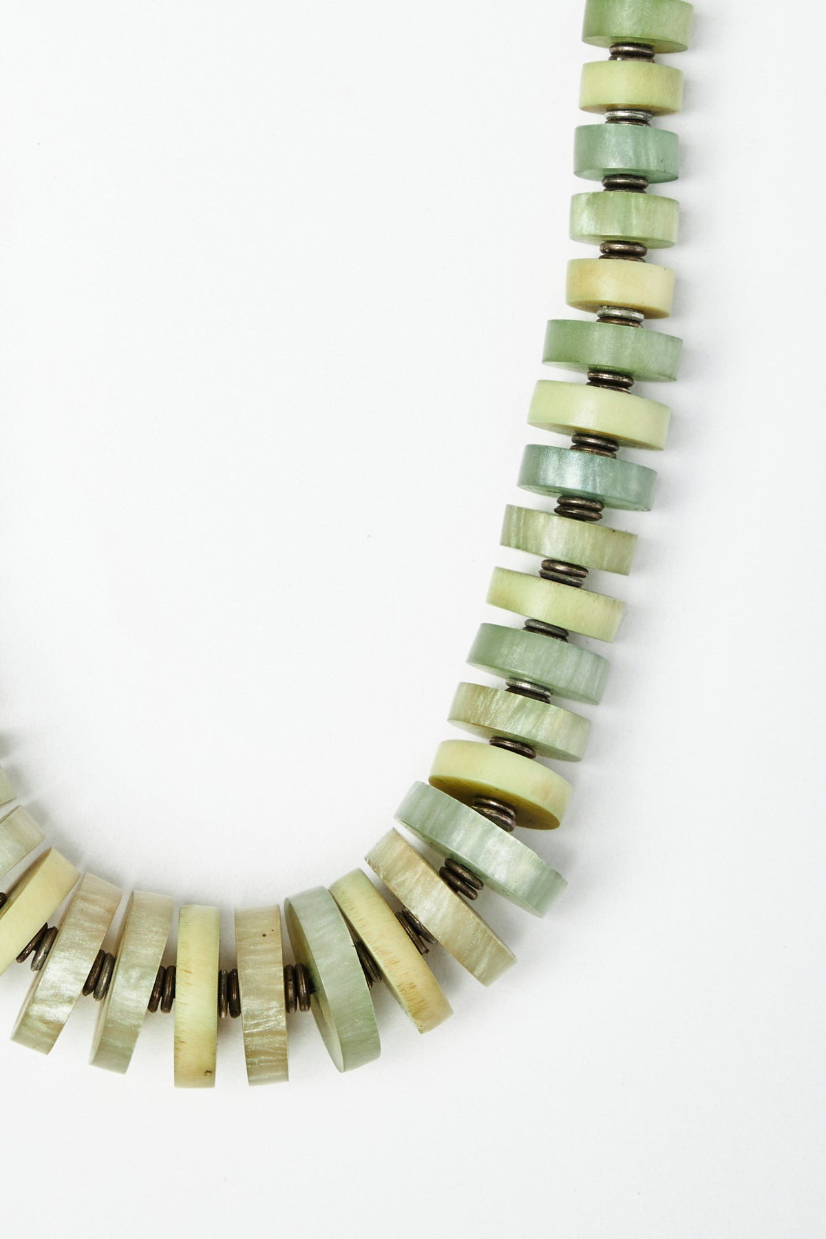 Green Mother of PearlDisc Bead Necklace