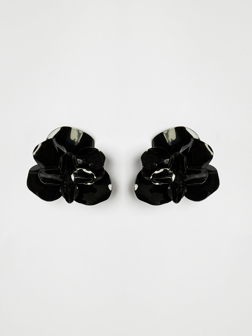 Glossy Black Flower Earrings